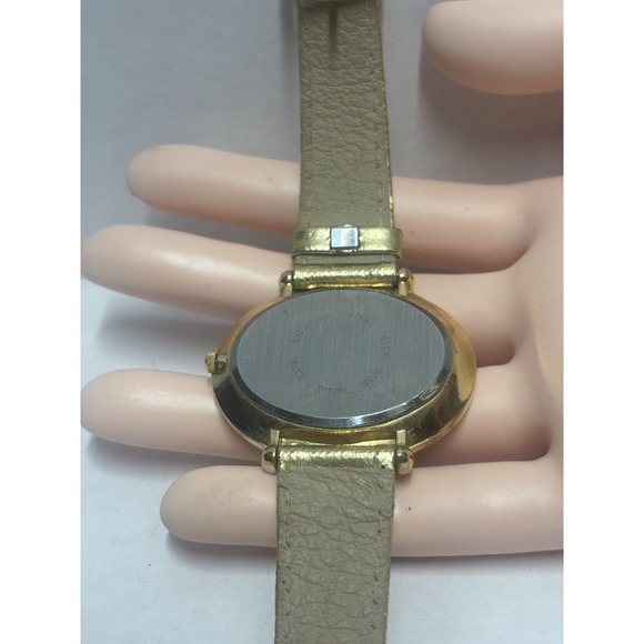 Watch Gold Tone Collezio Elegant Quartz Stainless Steel Back Needs Battery - Picture 5 of 12